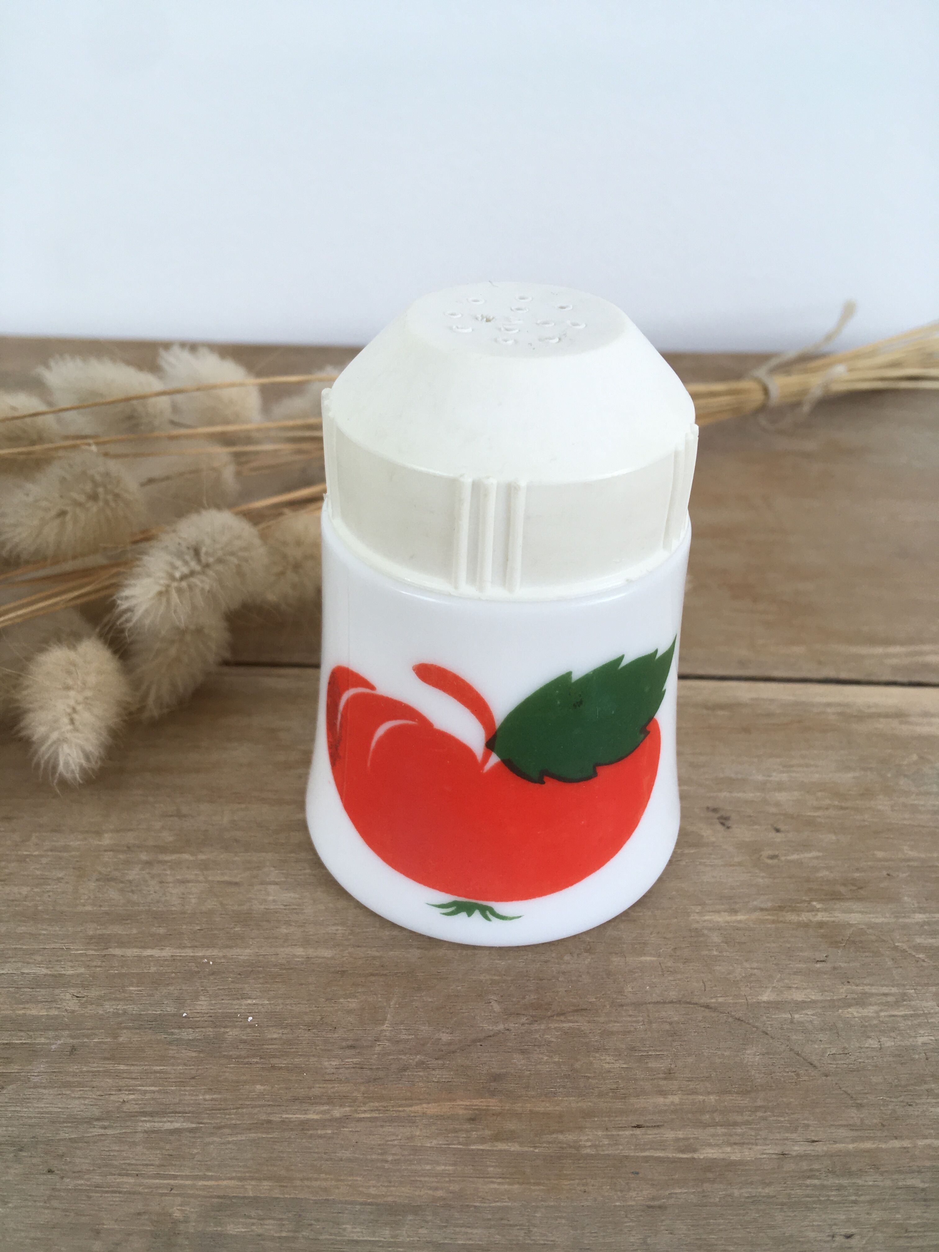 Trio de salières en opaline