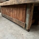 Huge workbench at the beginning of the 20th century transformed into a TV unit