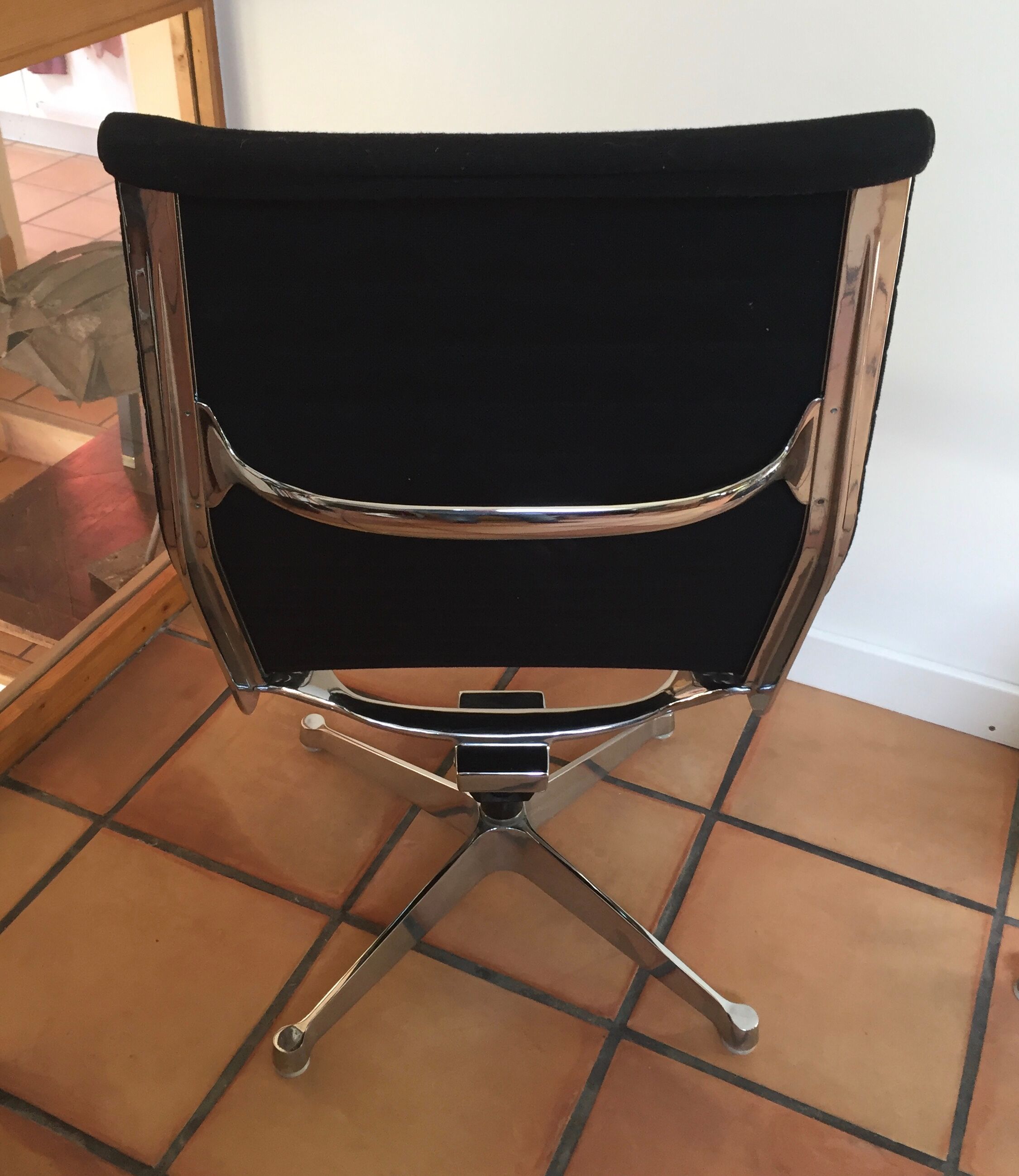 Ea116 Lounge Chairs And His Ottoman Ea125 Charles And Ray Eames For Herman Miller -