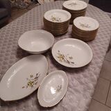 Service de table en porcelaine de Vierzon