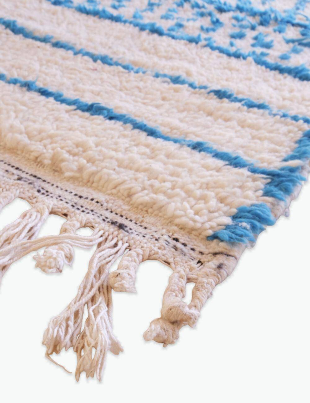 Tapis berbère bleu