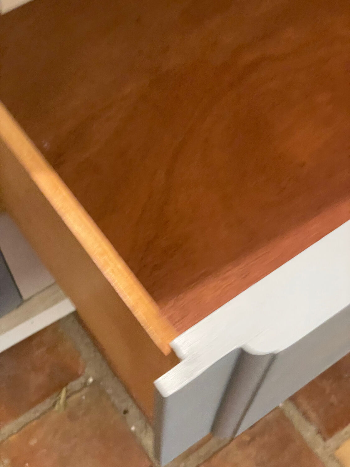 "Triple Dresser" Mid-Century – Temple's Fine Furniture – Can