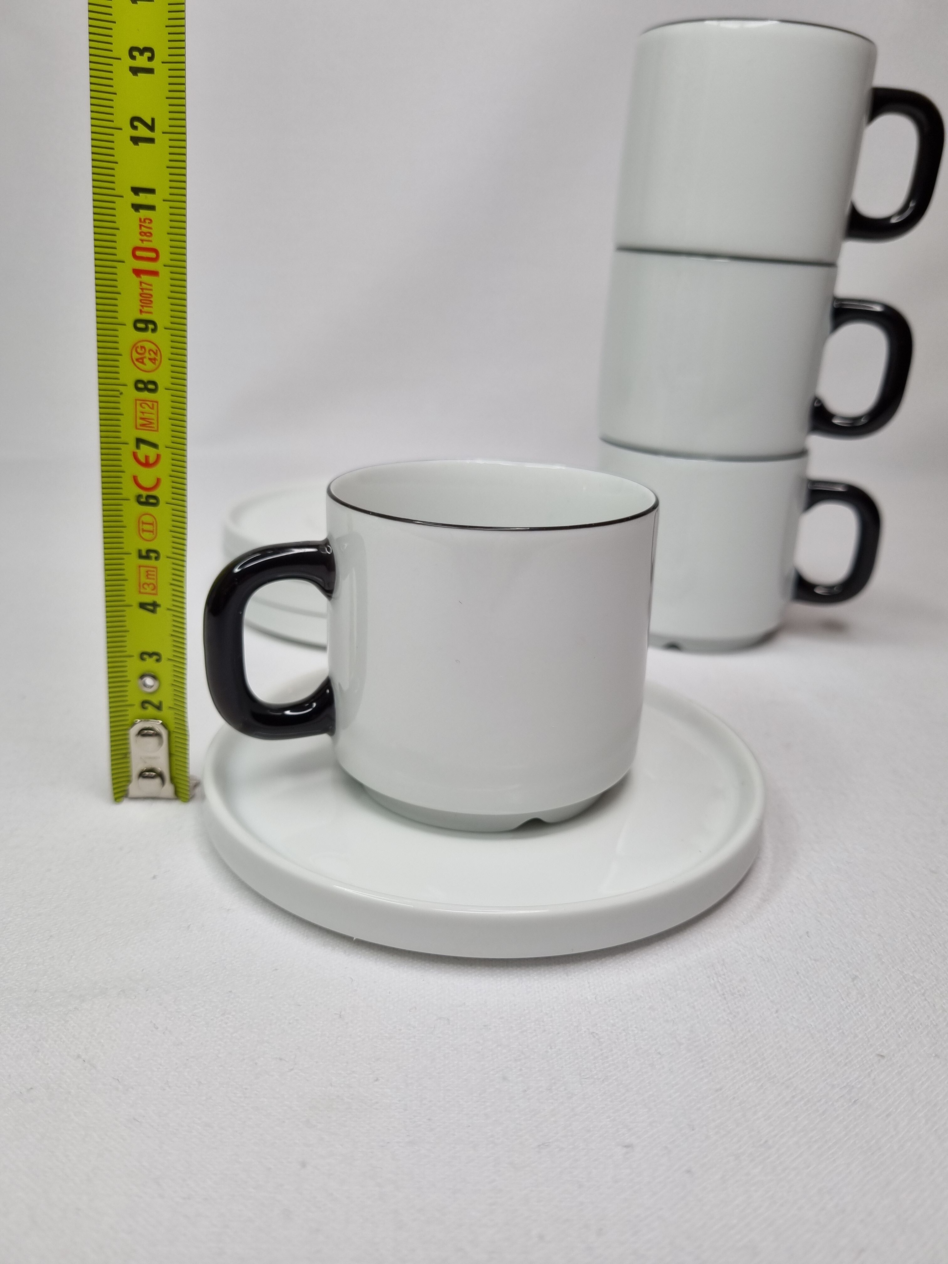 Set of four Friesland Germany porcelain coffee cups in Art Deco style
