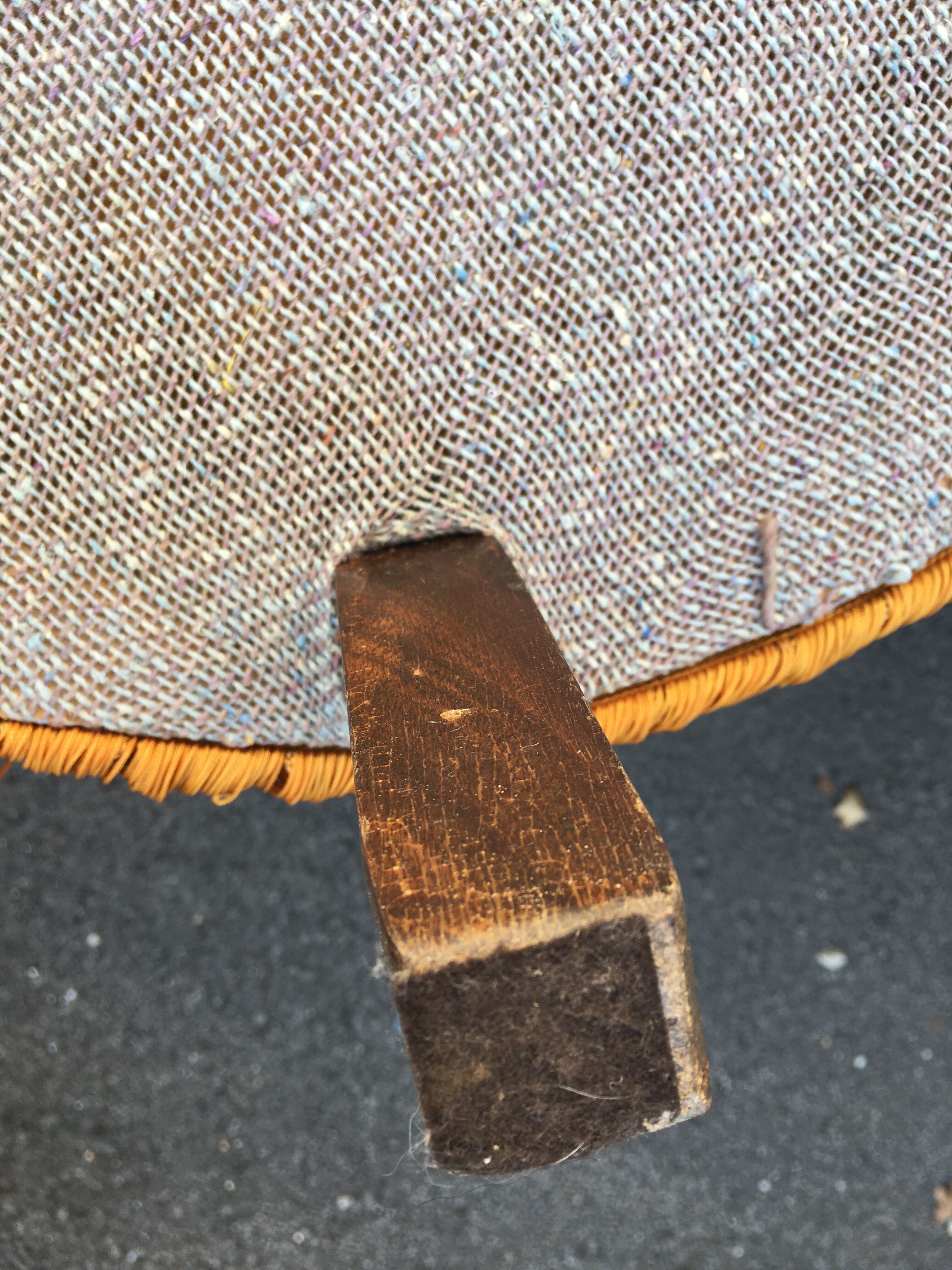 Vintage toad chair velvet gold