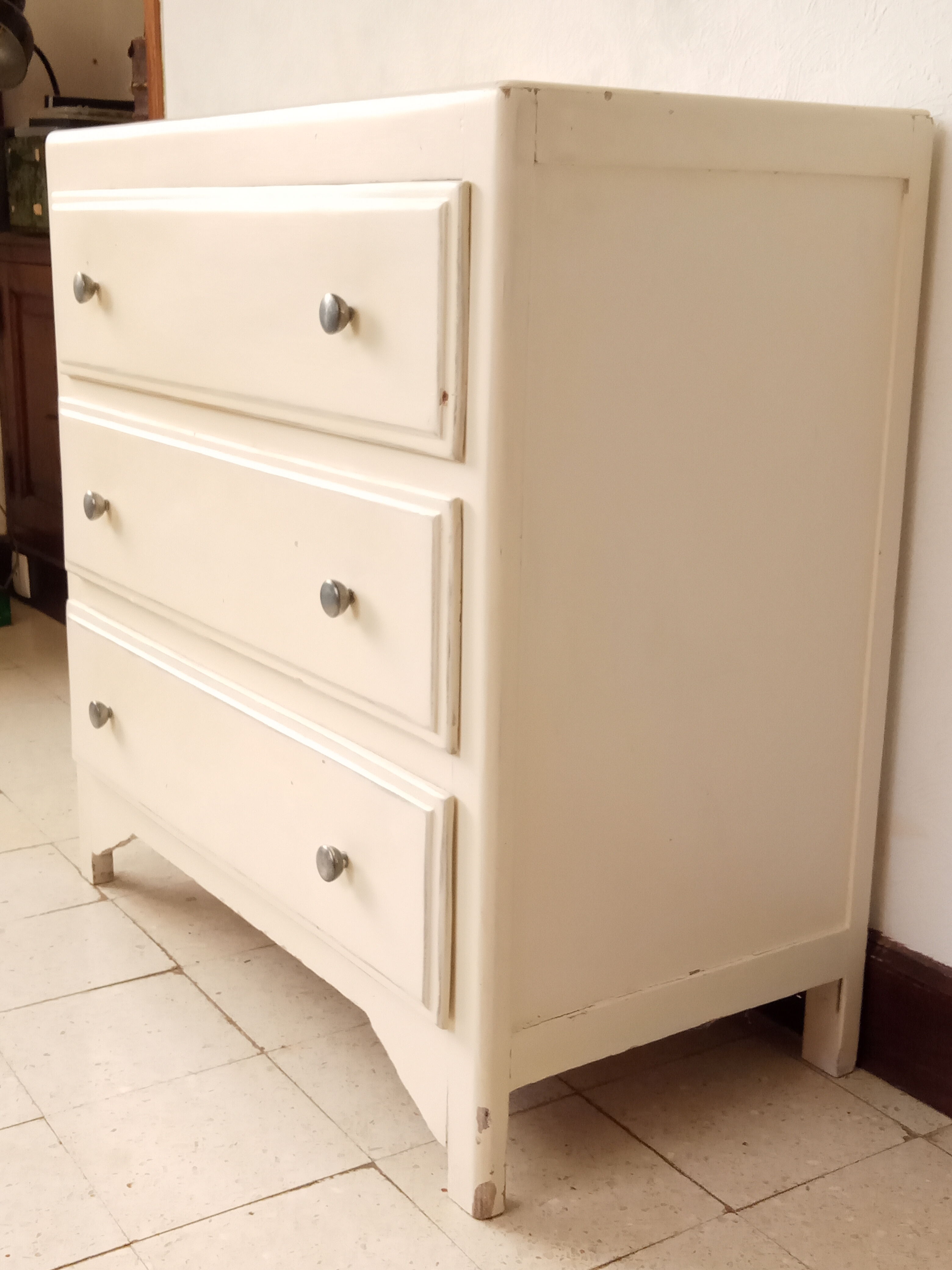 White chest of drawers 50s