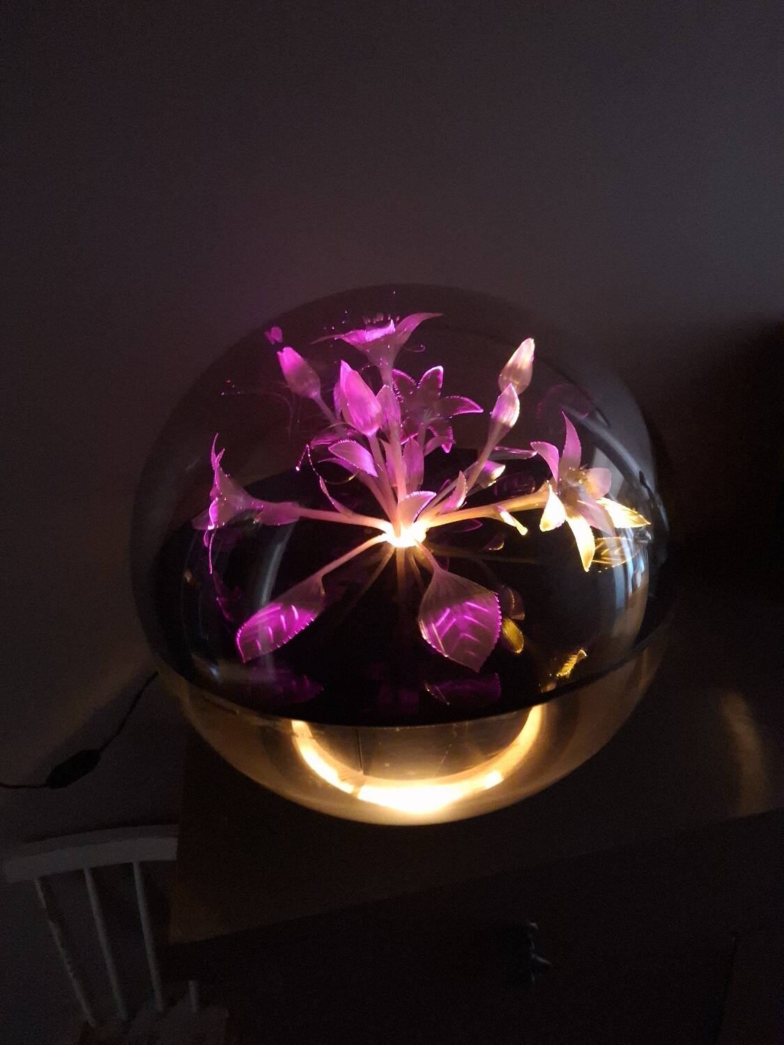 Vintage 1970s space age lamp