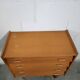 Commode vintage pieds fuseau