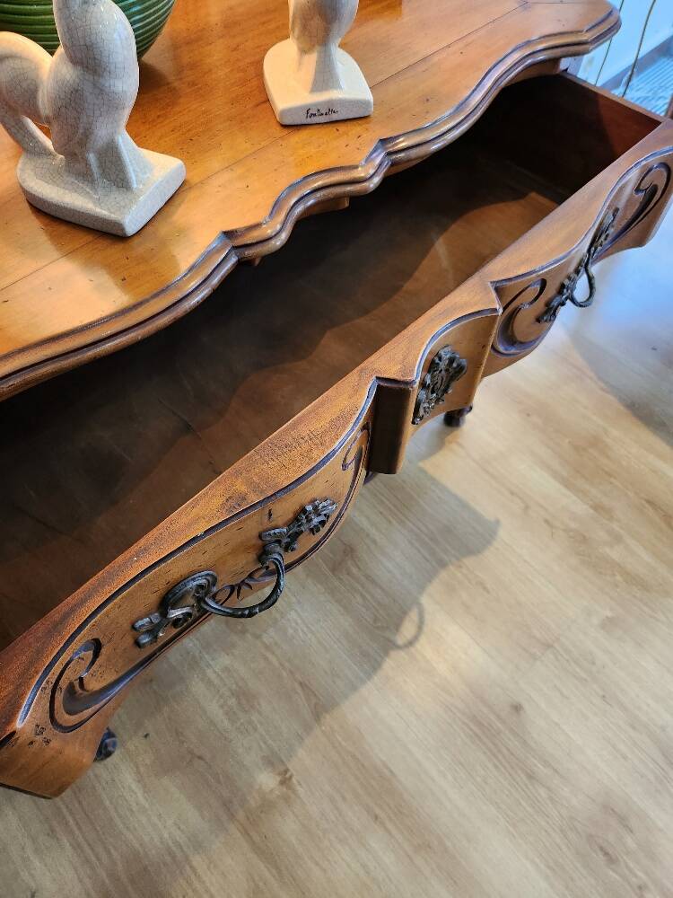 Chest of drawers with walnut drawers