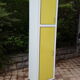 Armoire de rangement vintage formica jaune