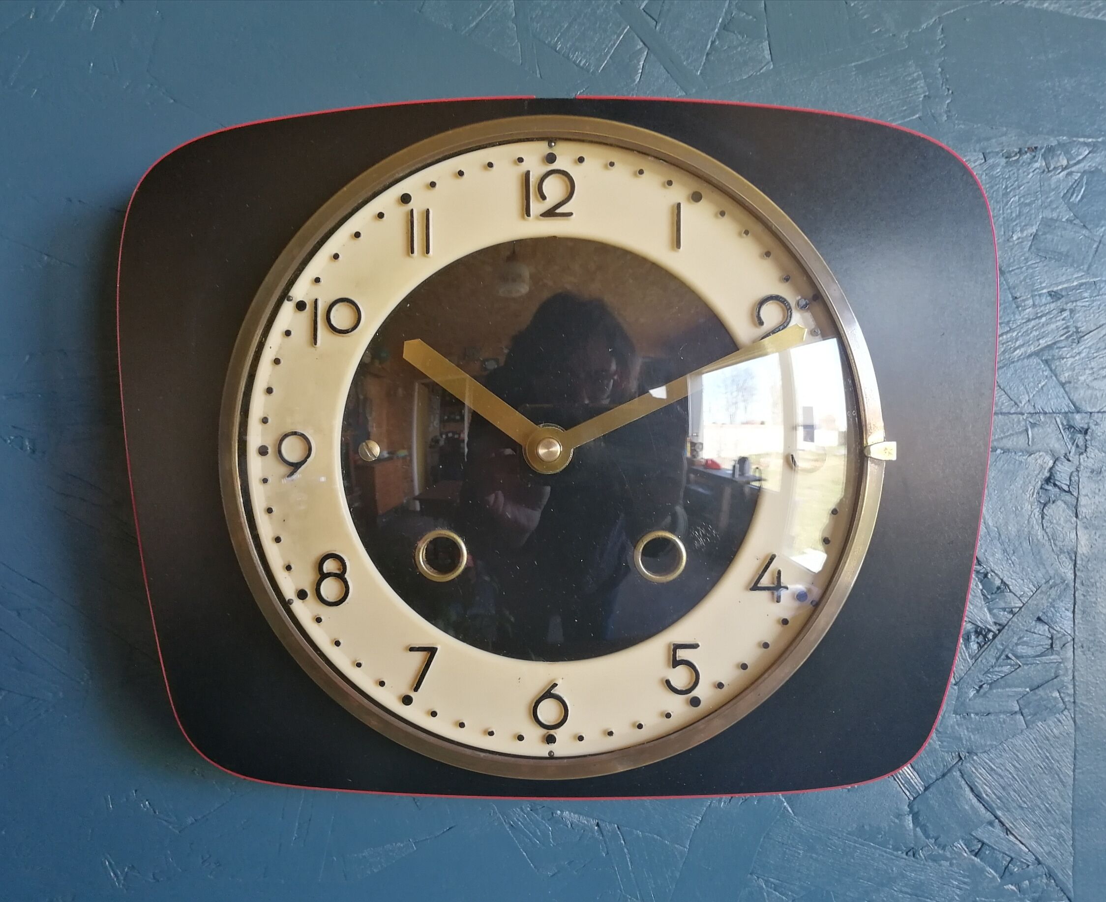 Vintage formica clock silent wall clock "black and red"