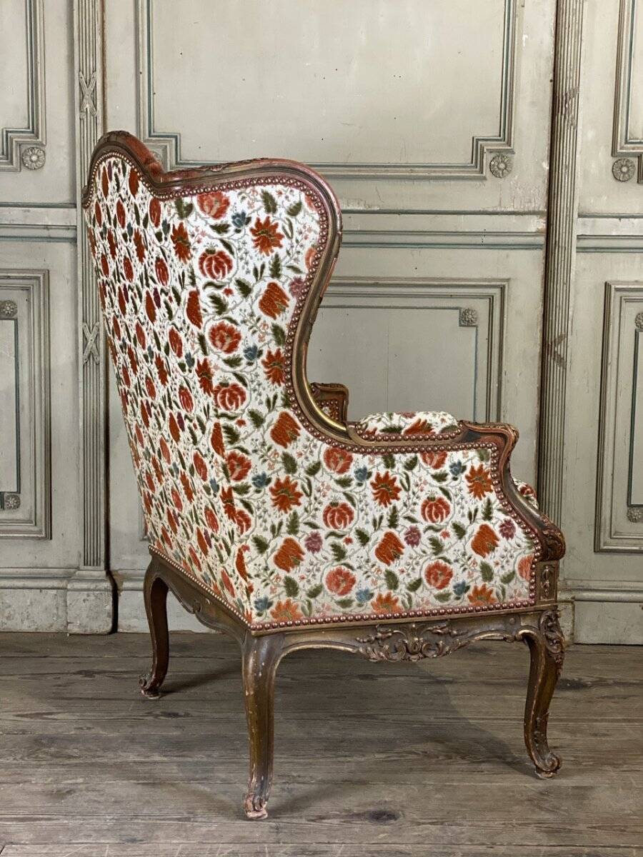 Regency style armchair in gilded wood