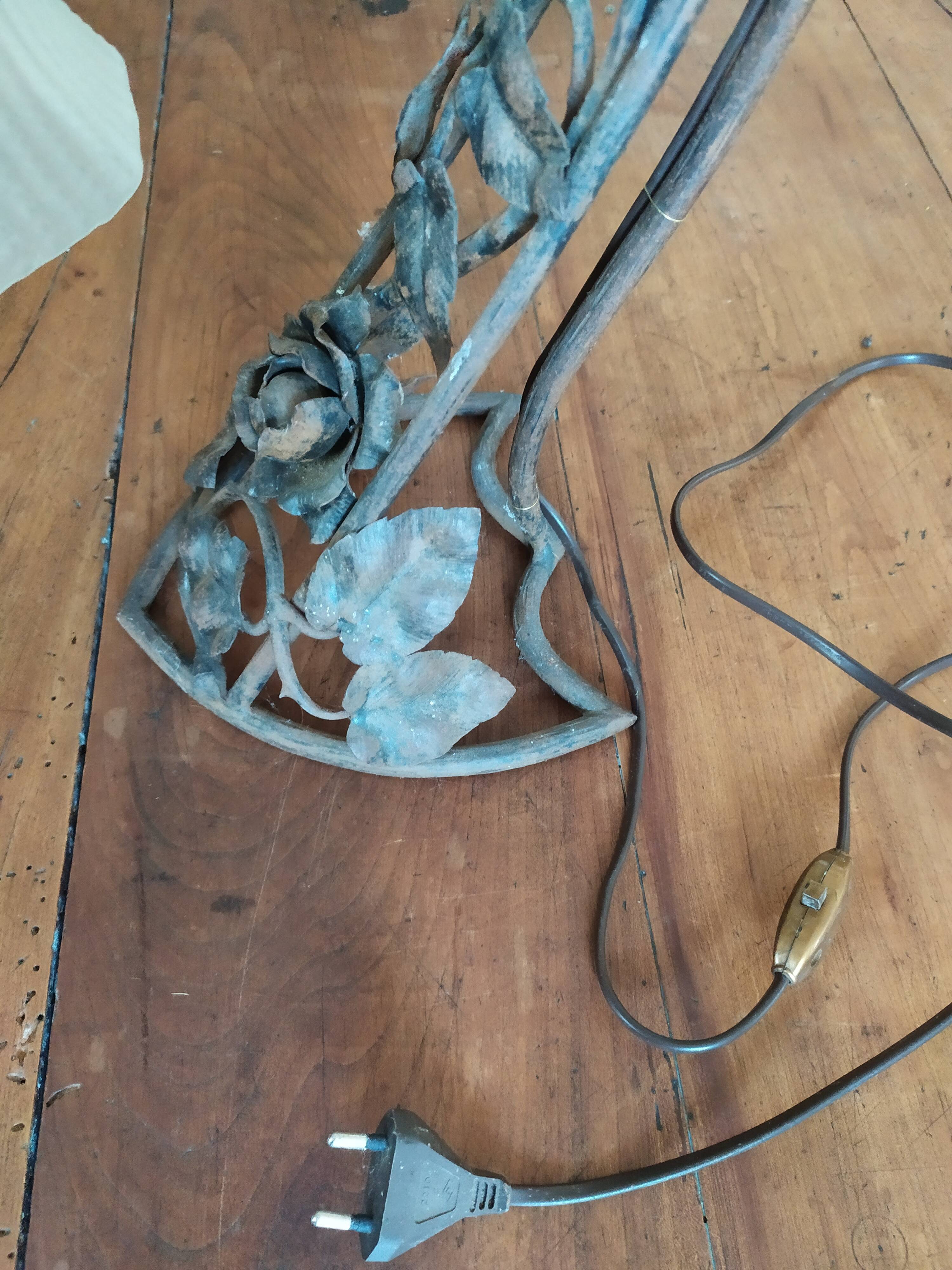 Art Nouveau wrought iron lamp