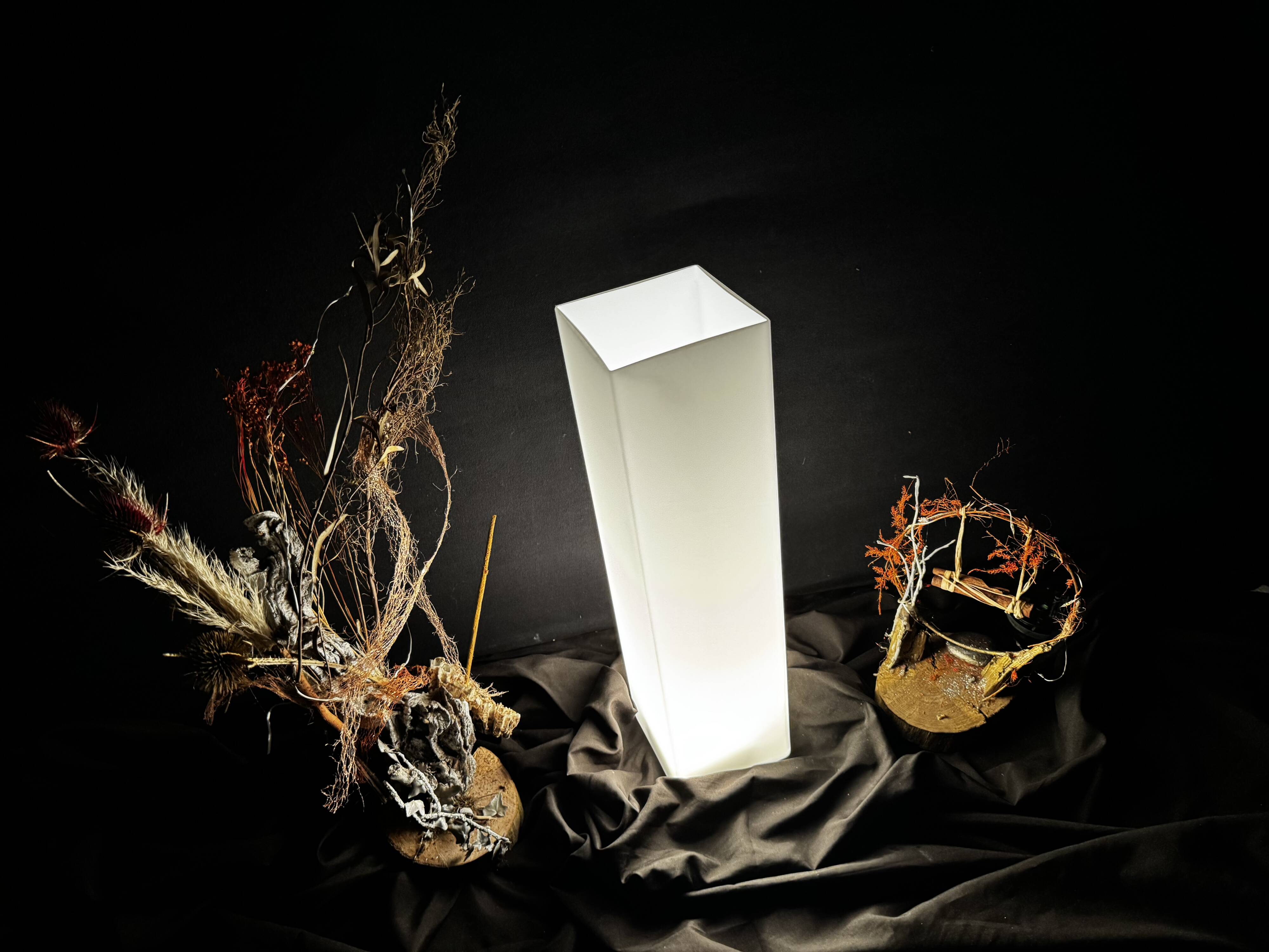 Opaline table lamp Vianne SCE vintage Column 40x10x10 New old Stock NOS