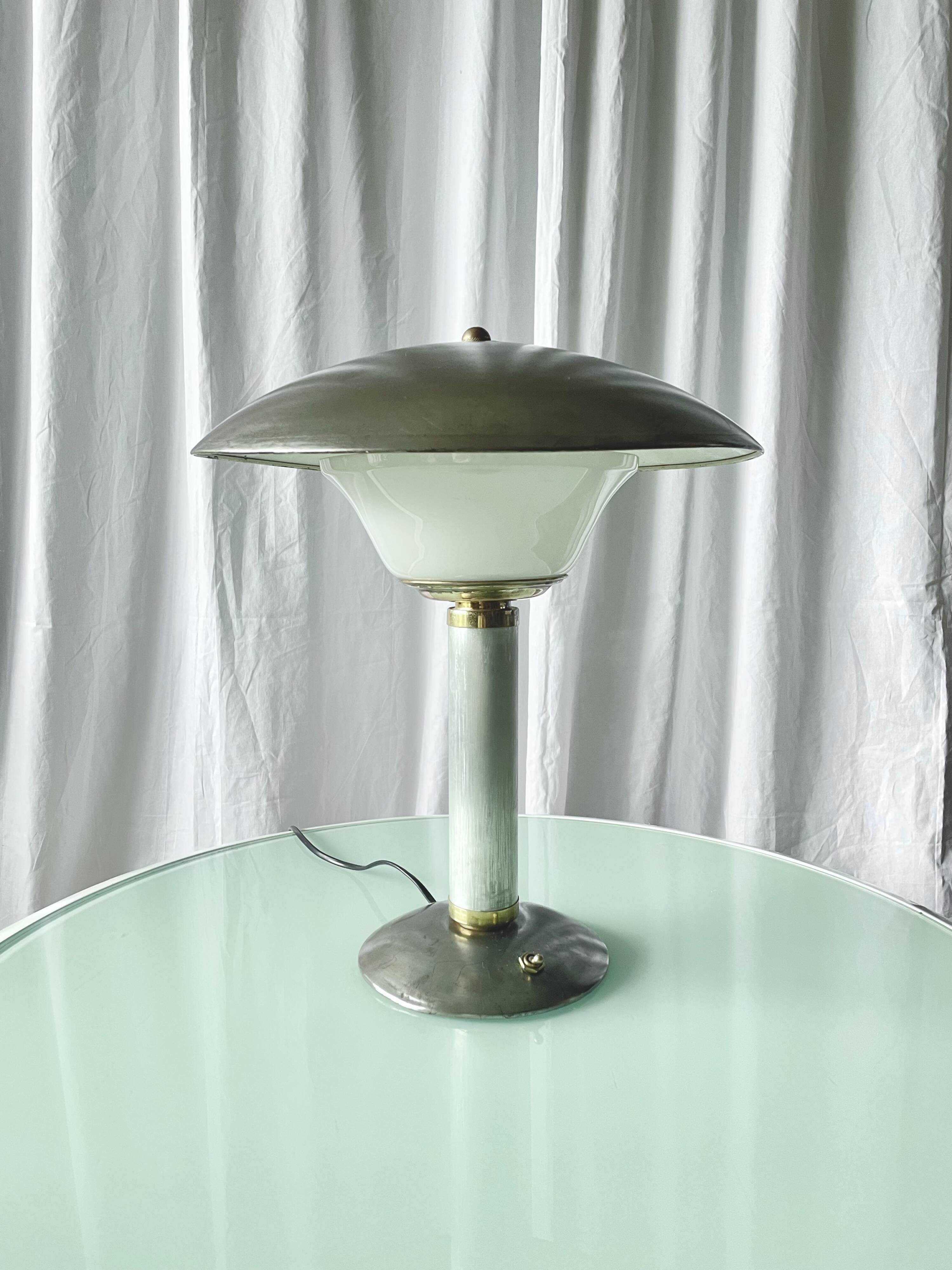 Art Deco modernist lamp Jumo 350