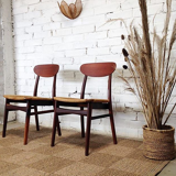 Pair of danish chairs in teak and braided rope