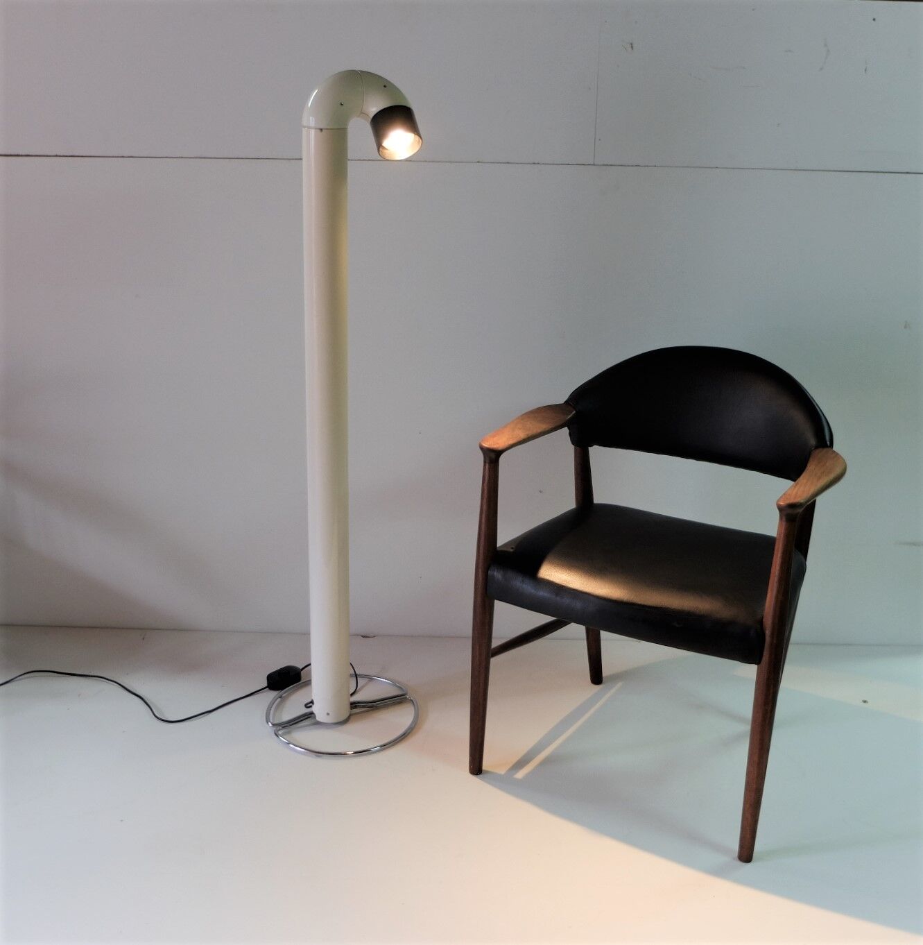 Flamingo Adjustable Lamp, Chan Kwok Hoi, 1960