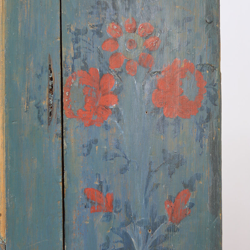 Swedish Gustavian Folk Art Painted Corner Cabinet / Cupboard