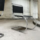 Paire de chaise MR10 de Mies van der rohe