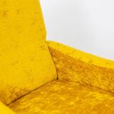 Marco Zanuso pour Artflex. Fauteuils jaune et en laiton doré. Années 1950.