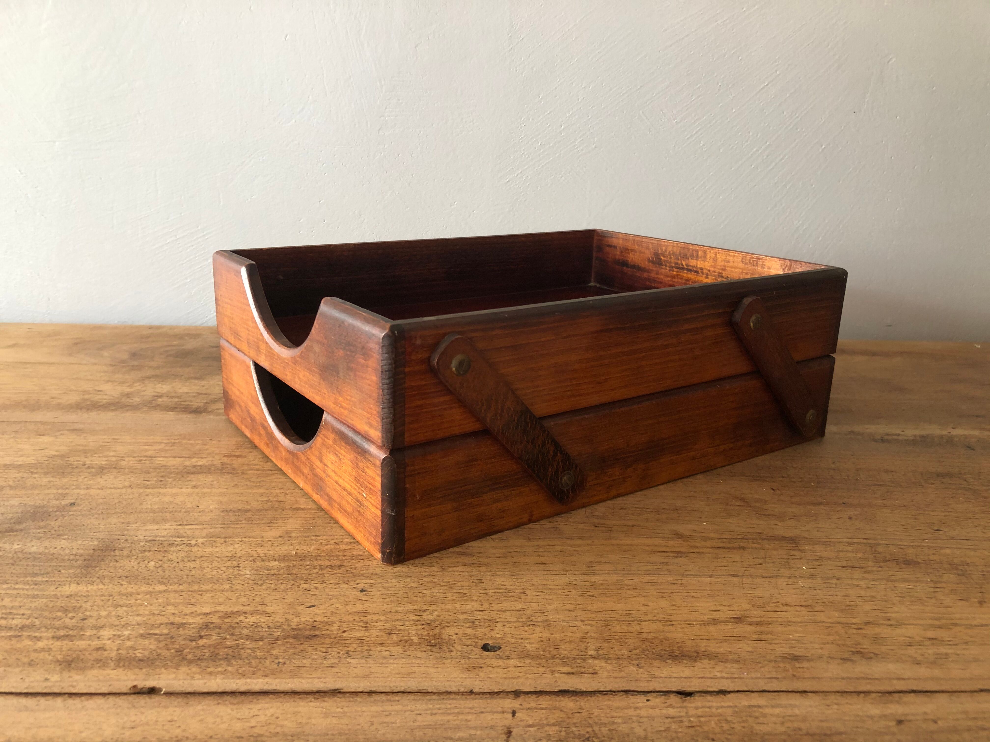 Storage accessory for the office