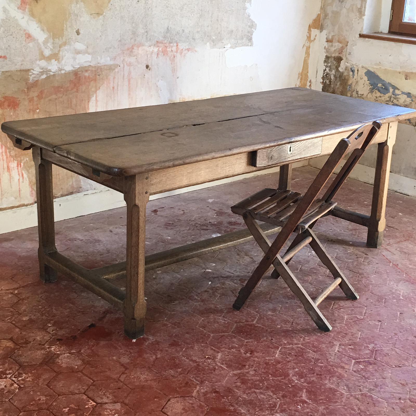 Oak farm table