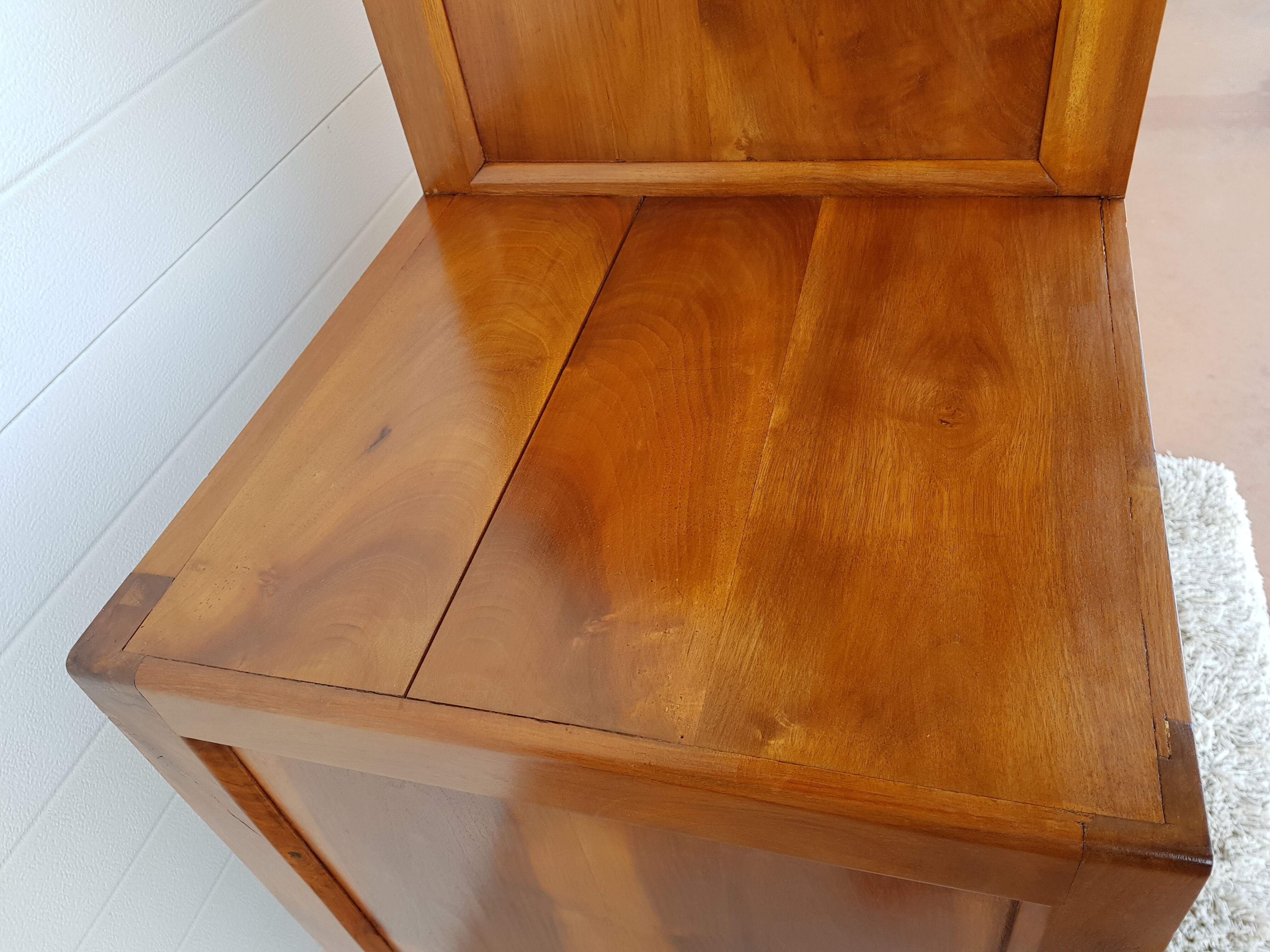 Asymmetric wardrobe fifties