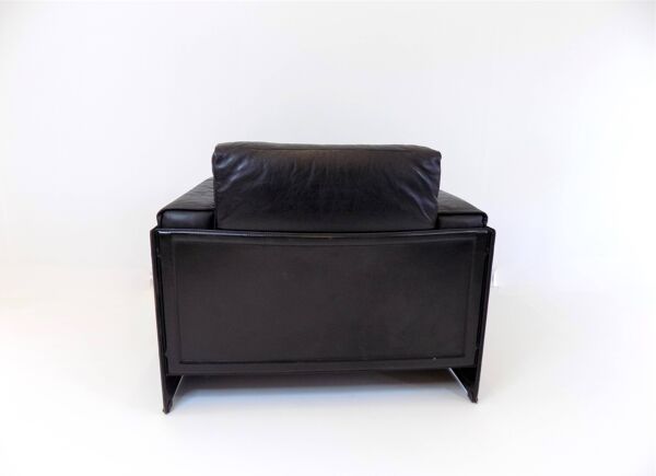 Fauteuil lounge en cuir Matteo Grassi Korium KM 3/1 par Tito Agnoli, 1980