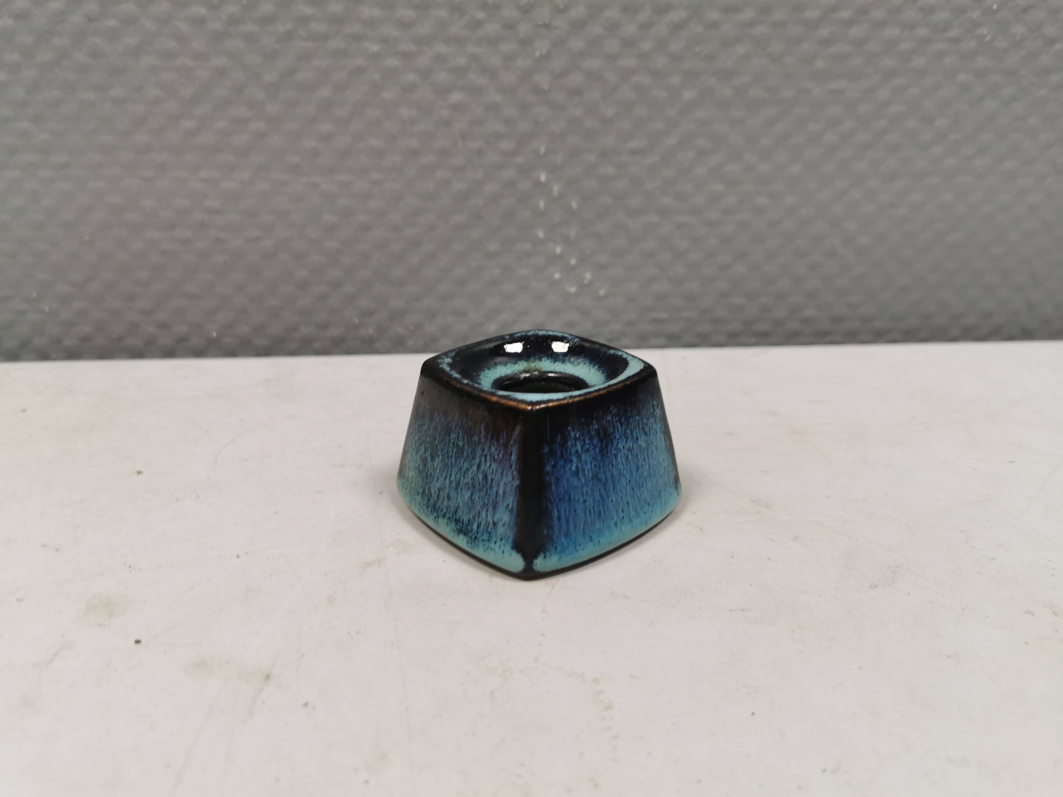 Small delicious candle holder from Danish Stogo ceramics 1980s