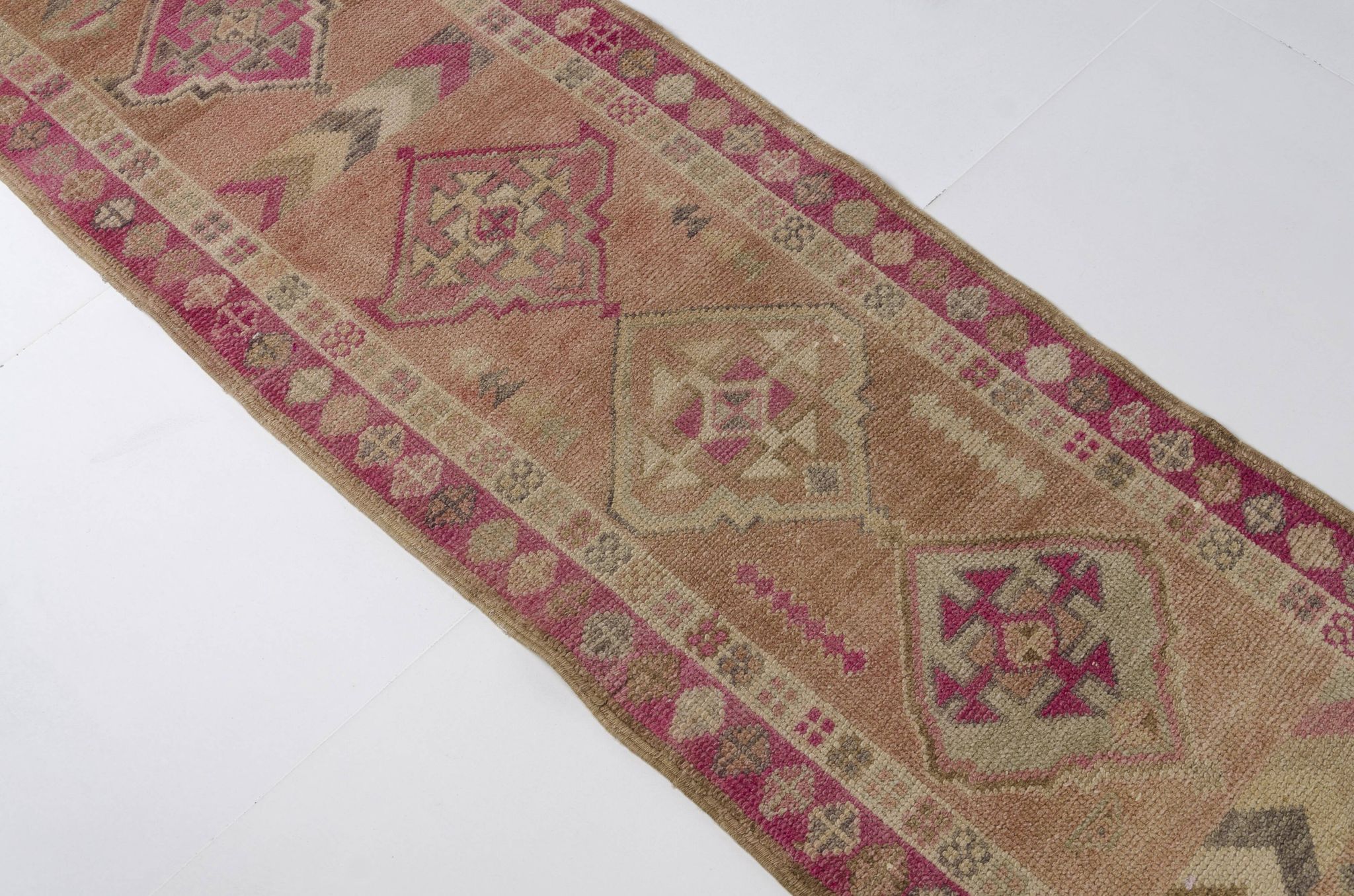 Tapis de couloir antique anatolien