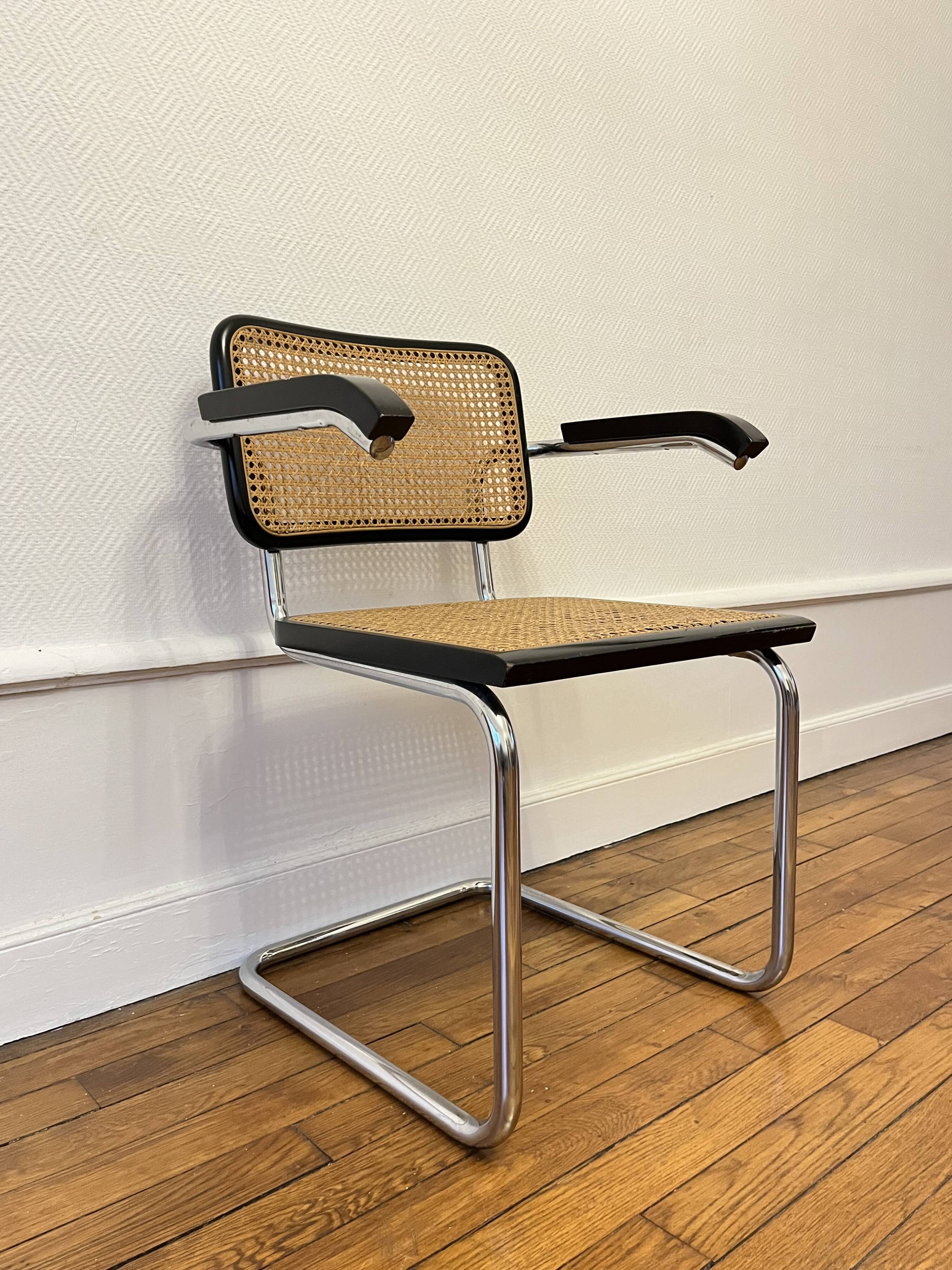 Armchair by Marcel BREUER model Cesca B64 black color
