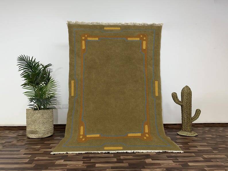 Moroccan Berber rug 250cm x 150cm