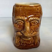 Anthropomorphic vase