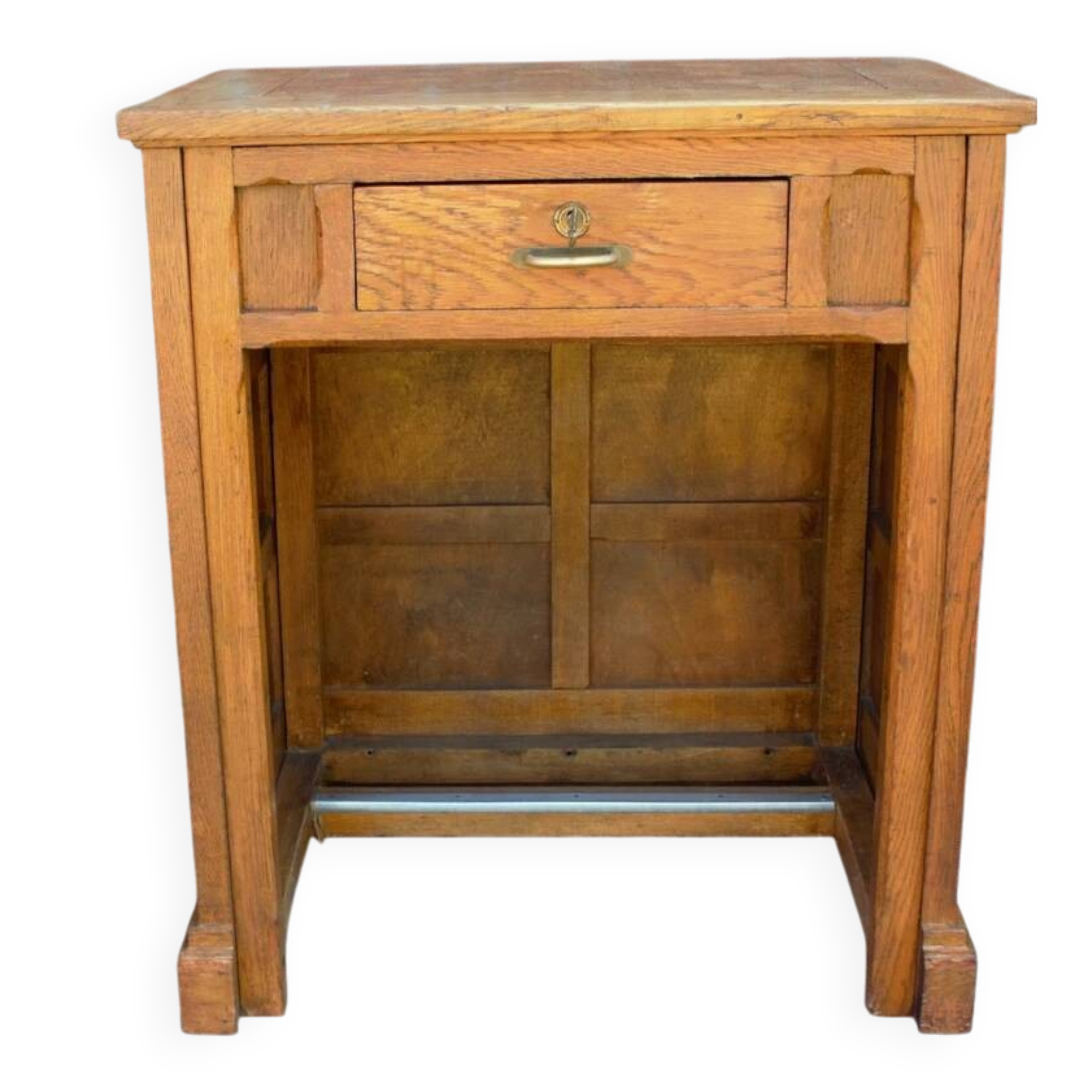 Old courthouse counter