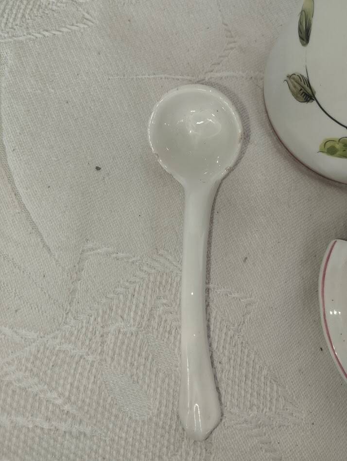 Vintage ceramic confit pot with spoon – 1950s