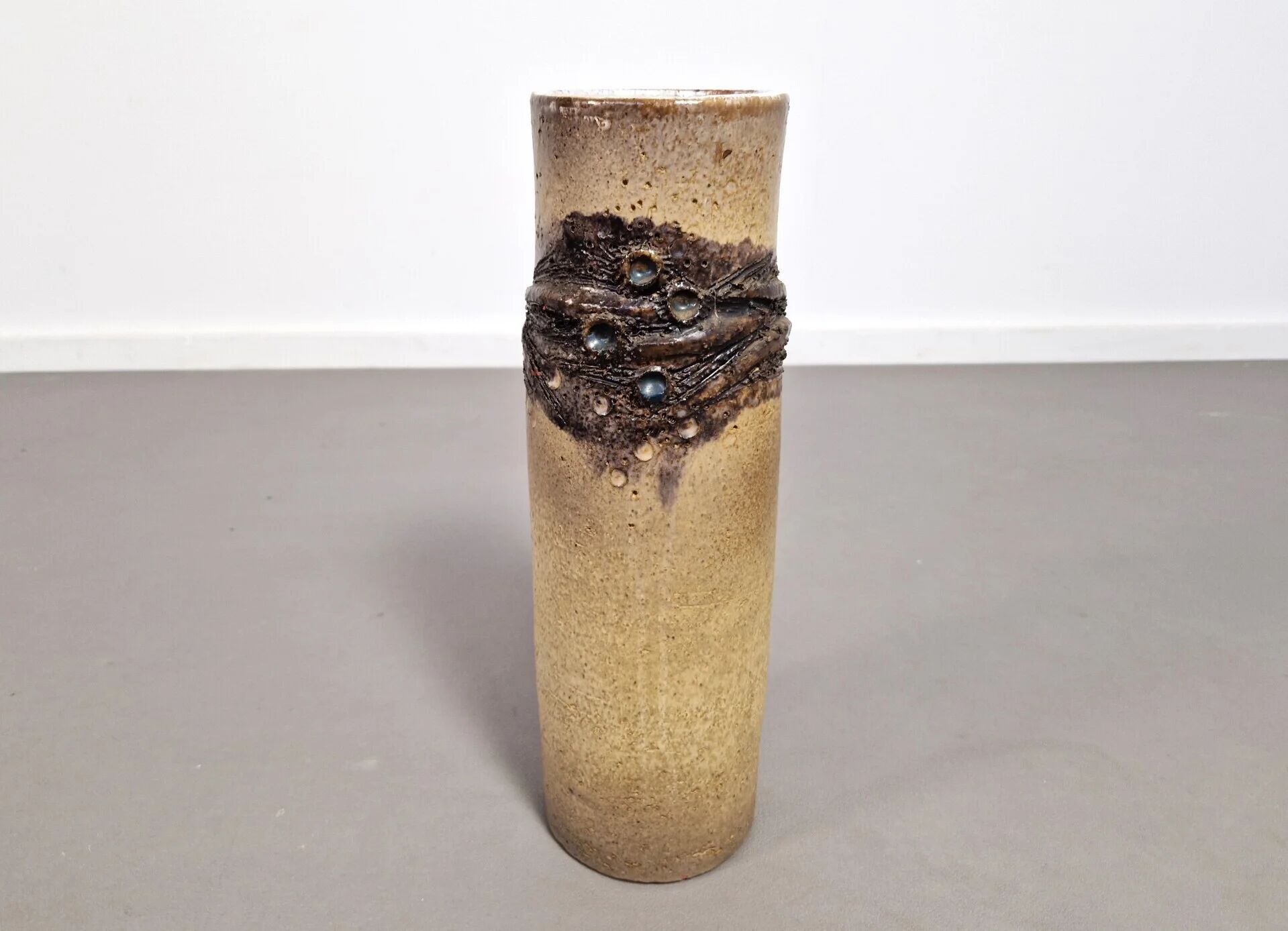 Large Elisabeth Vandeweghe vase for Perignem