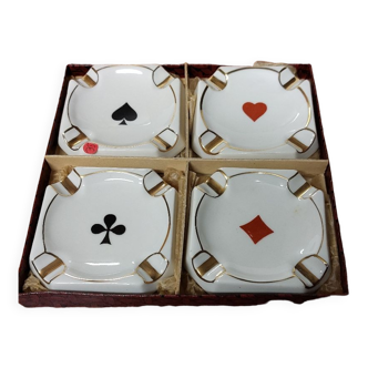 Ashtray porcelain card games