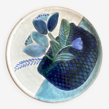 Plate decorated with flowery baskets Cloutier