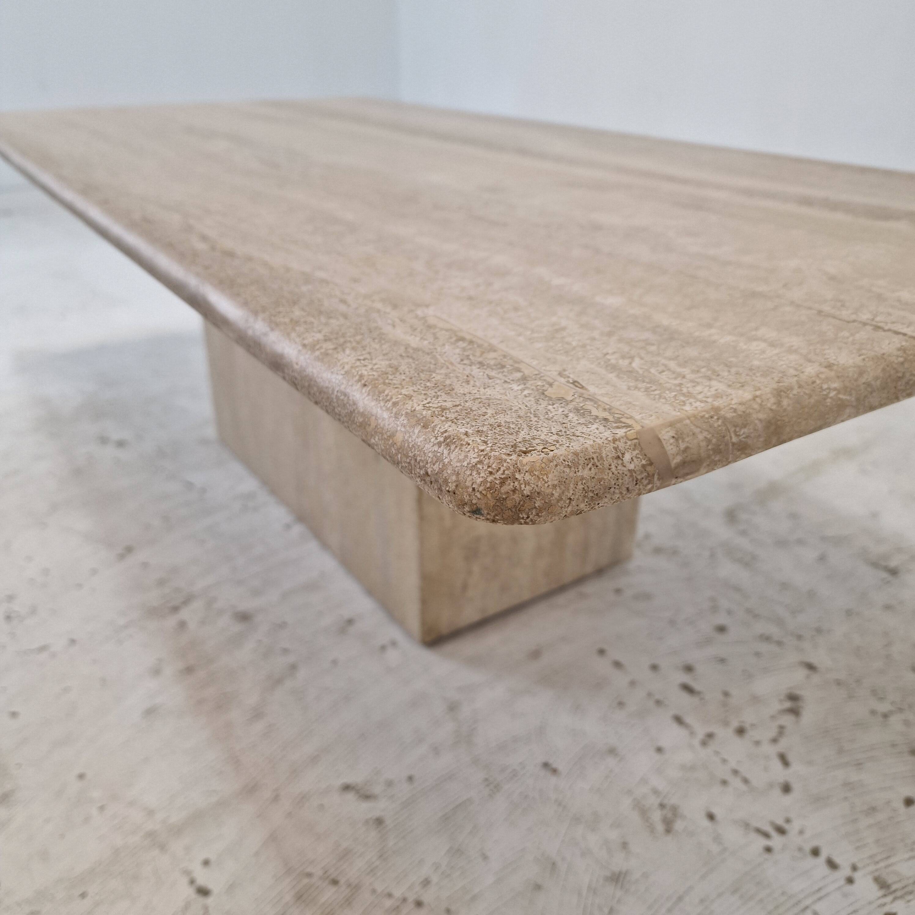 Italian Rectangle Coffee Table in Travertine, 1980s
