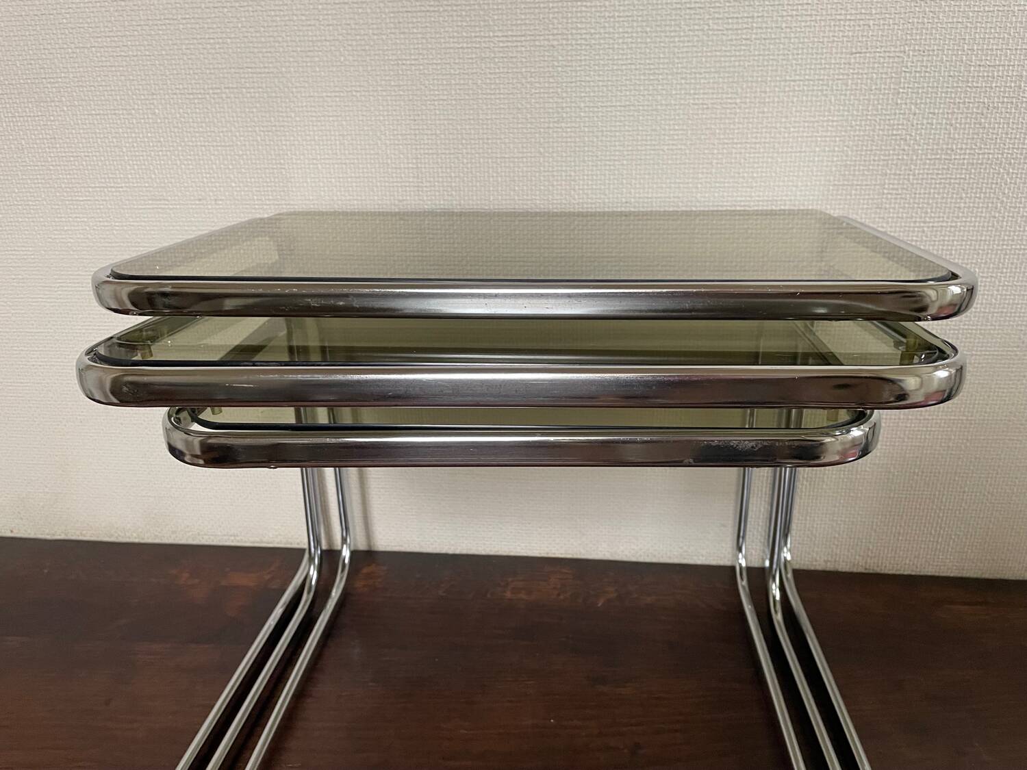 Nesting coffee tables 1970