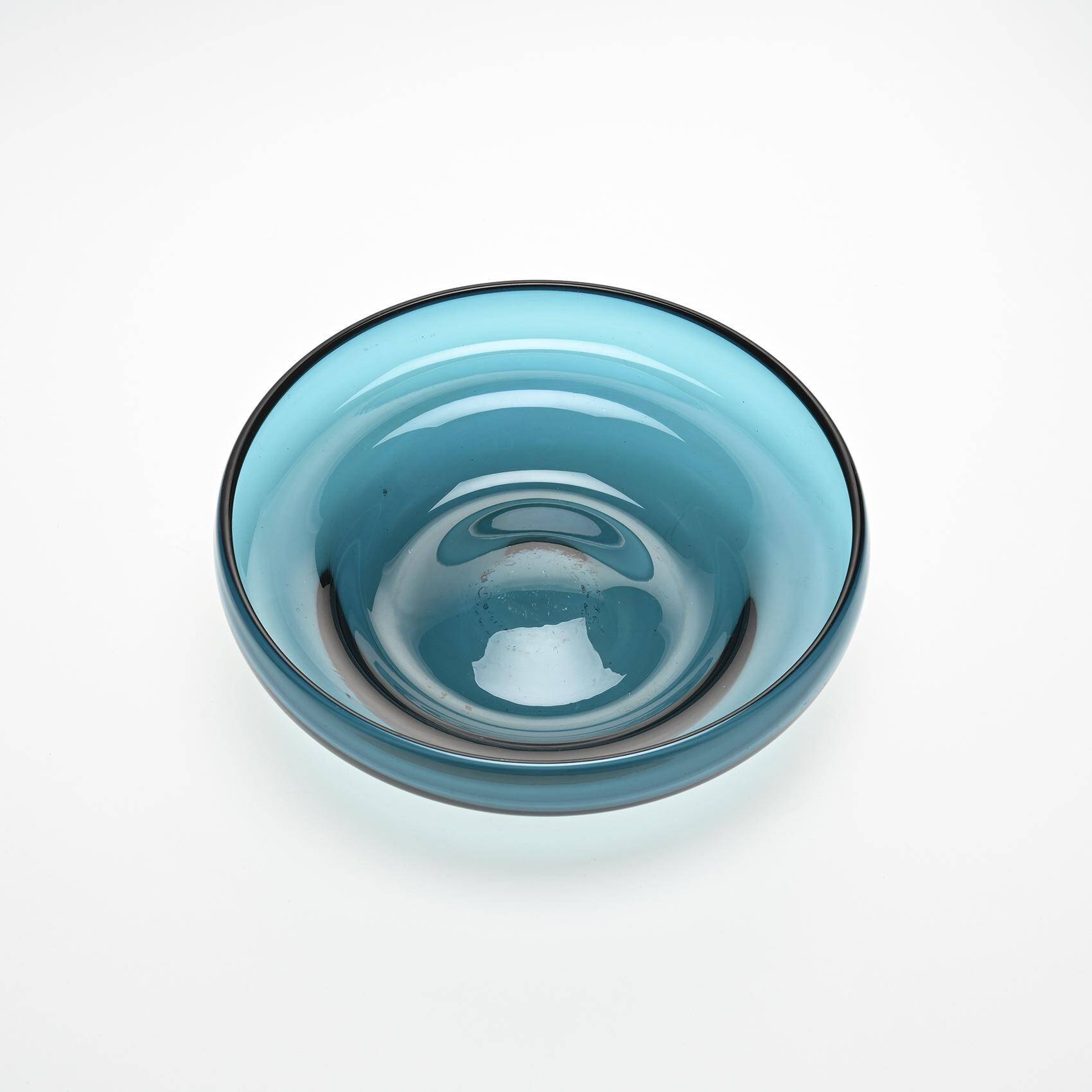 Claude Morin, blown glass cup, France