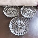 Serving dish called "beggar" with 3 compartments cut glass