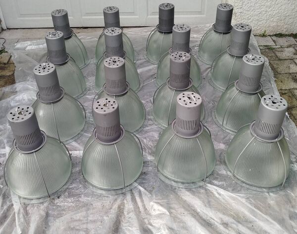 Lot 16 suspensions lampe atelier industriels loft déco vintage usine
