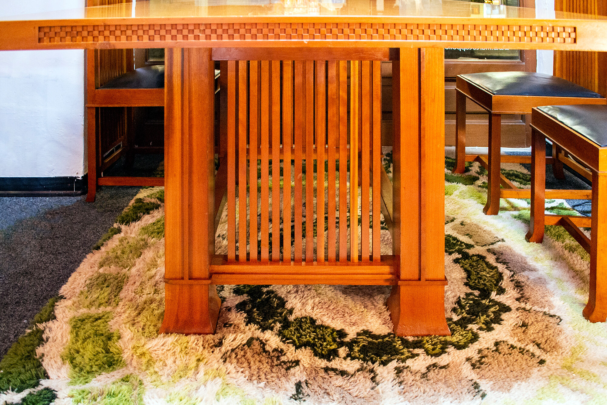 Table 615 Husser by Frank Lloyd Wright for Cassina, Italy 1992