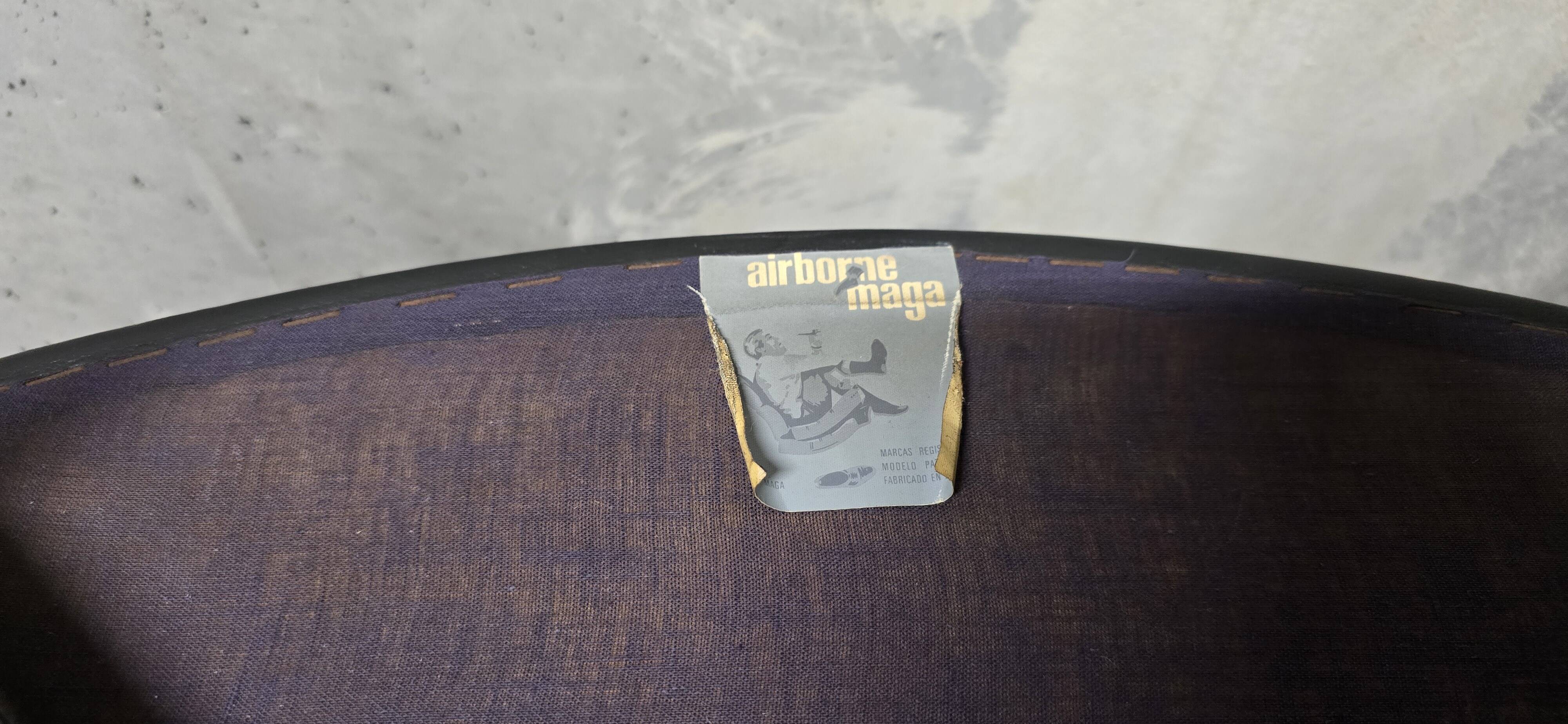 Pair of Deauville model armchairs for Airborne 1960