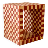 Table d’appoint - chevet cube ouvert à damier en os et résine terracotta