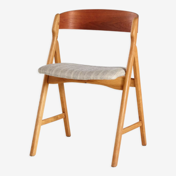 Chaise de salle à manger en chêne modèle 71 par henning kjærnulf pour boltings stolefabrik