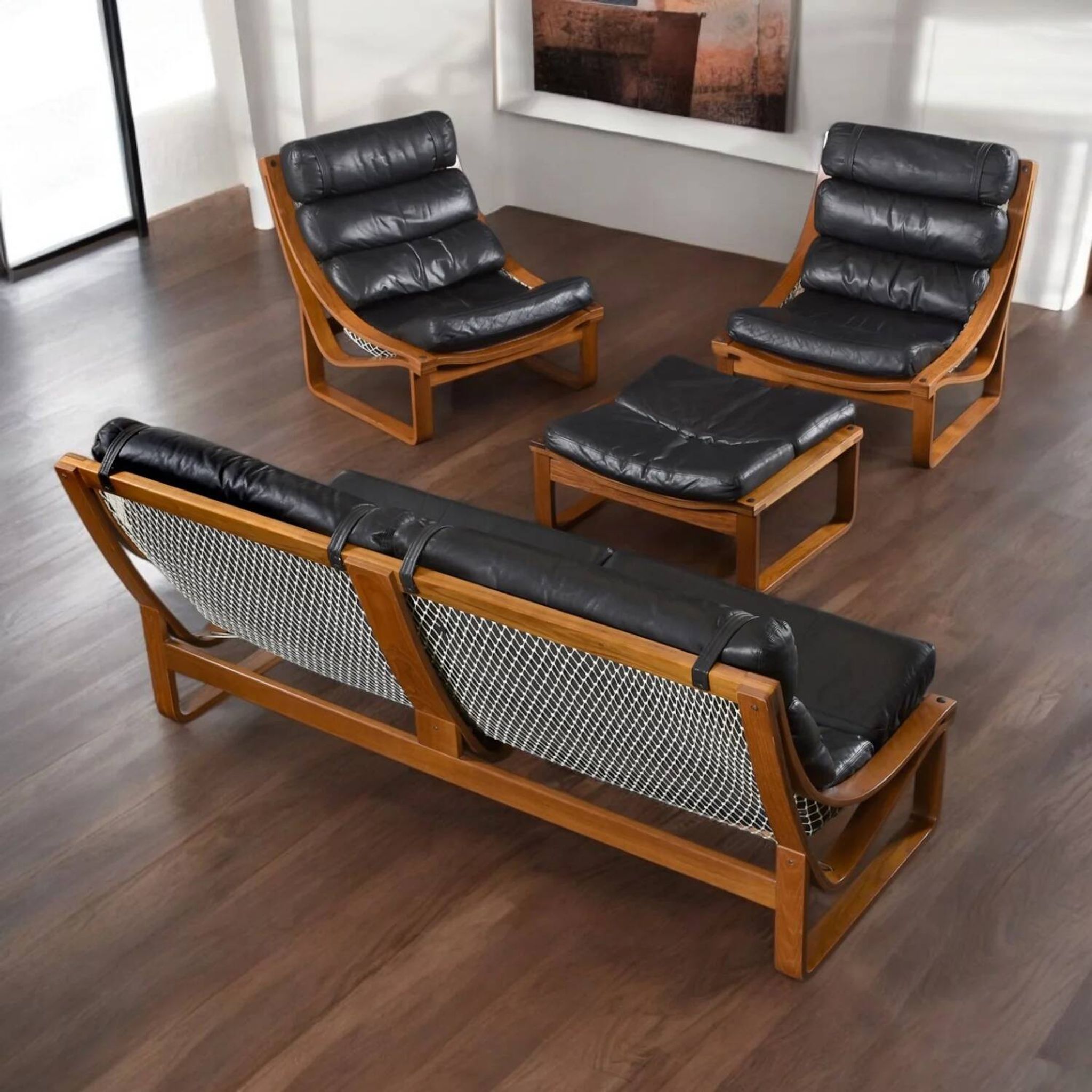 T4 black leather and teak sofa by Fred Lowen for Tessa, 1970s