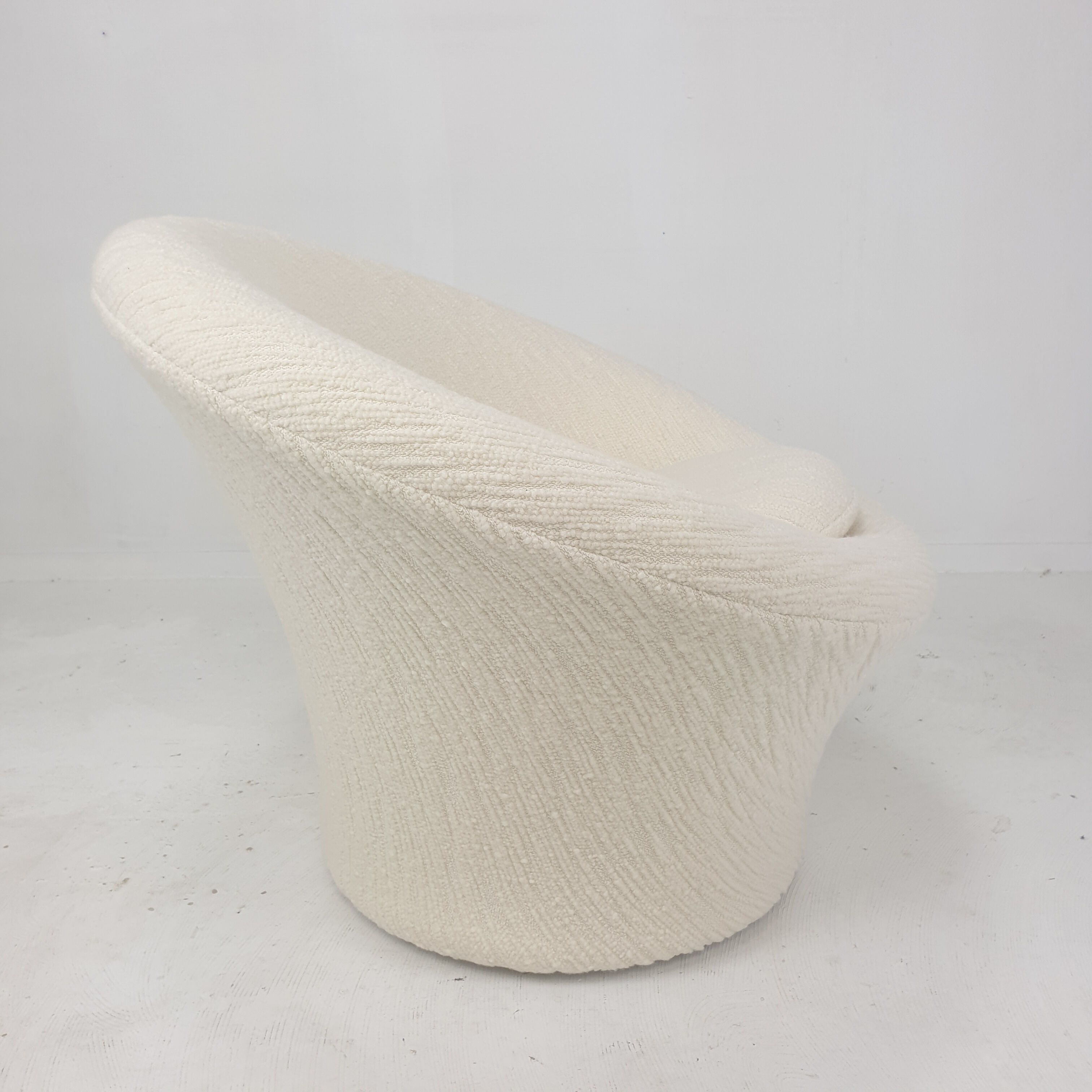 Set of 2 Mushroom armchairs by Pierre Paulin for Artifort