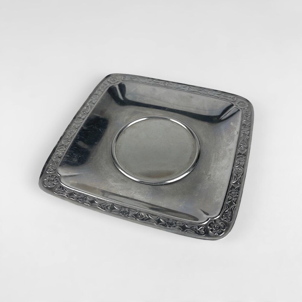 Espresso porcelain and stainless steel service 70