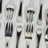 Art Deco silver-plated cake service, shell model, circa 1930.